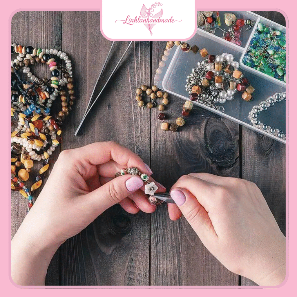 Cách làm vòng tay handmade dễ thương