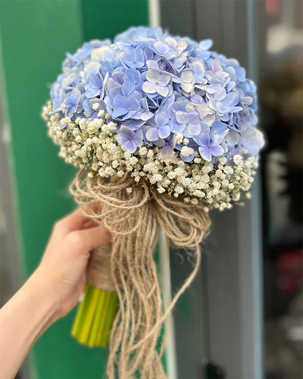 hoa cầm tay cô dâu handmade