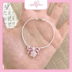 Kiểu vòng tay handmade mảnh, 1charrm